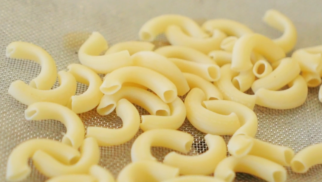 Macaroni video.png